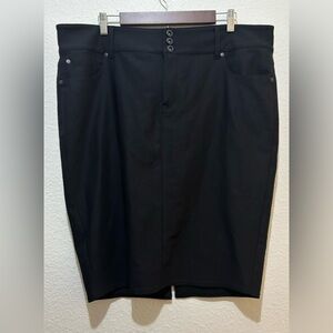 Torrid pencil skirt with slit in back size 20